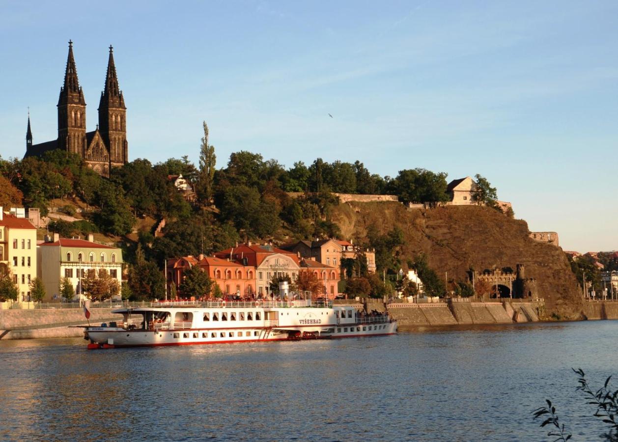Spa Spa Apartments Vysehrad Praga Exterior foto
